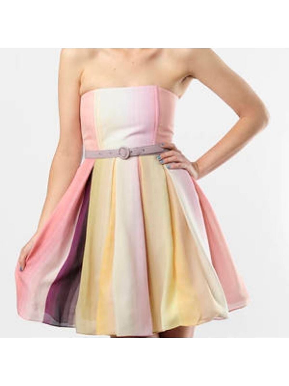 2XHp. Alice + Olivia Strapless Ballerina Dress